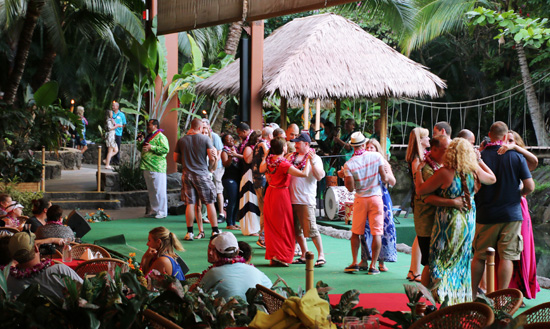 Guest enjoy a bit of romance while swaying to the sweet sounds of the Hawaiian Wedding Song