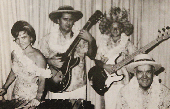 Steve Cheney and The Islanders family band