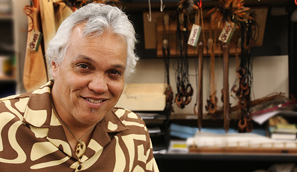 Doug Christy Polynesian Cultural Center wood carver