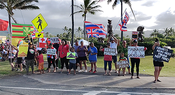 Laie community demonstration for Mauna Kea.