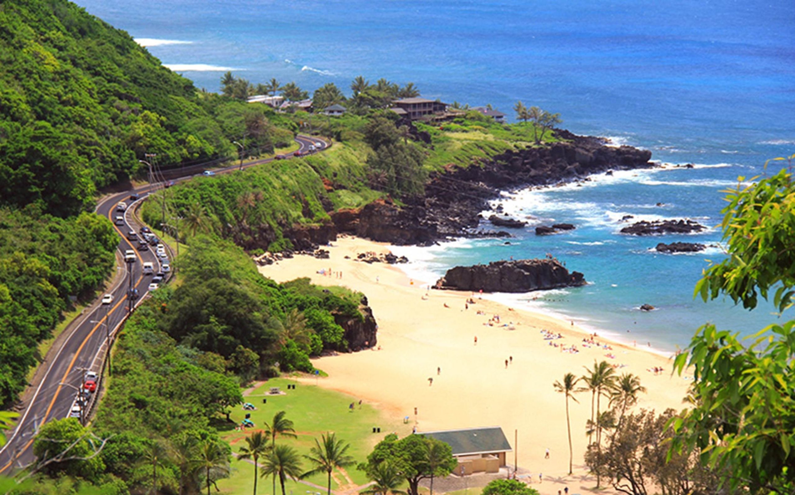 Waimea Bay’s stunning coastline.